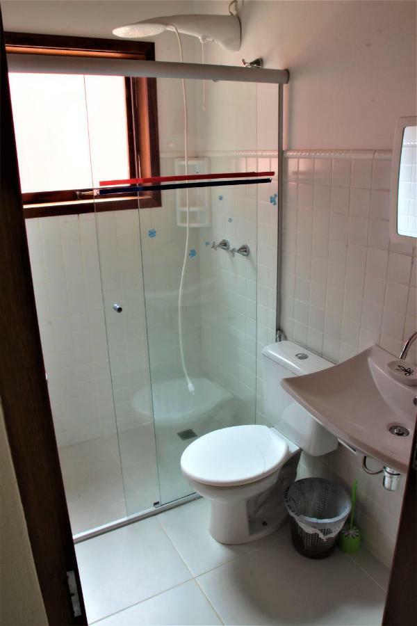 Villa Félix Suites e Chalés Ubatuba Esterno foto
