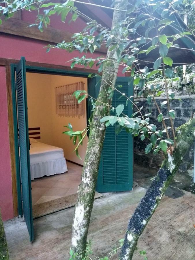 Villa Félix Suites e Chalés Ubatuba Esterno foto